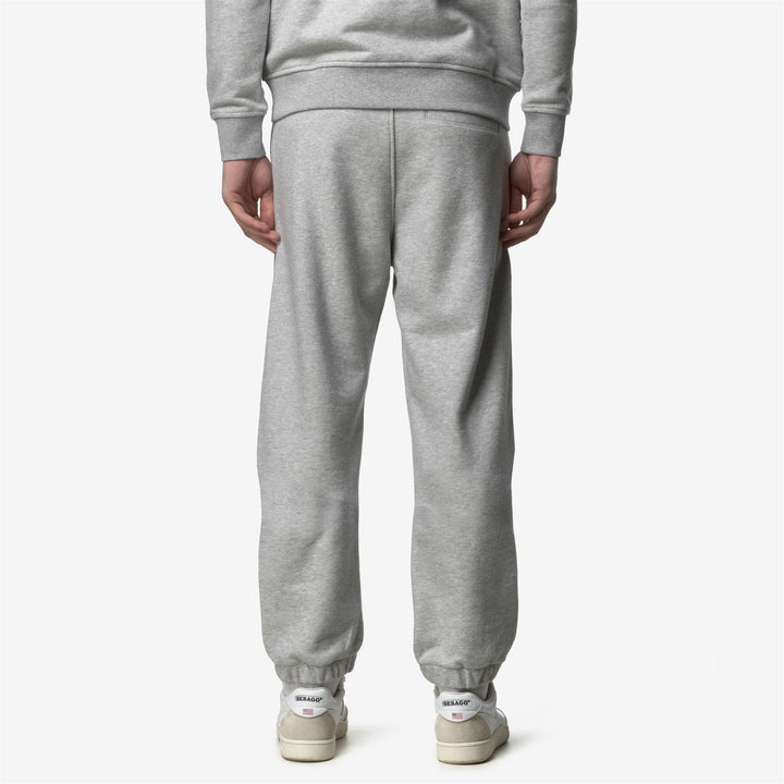 Pantalones deportivos de polar gris para hombre con cintura ajustable 5