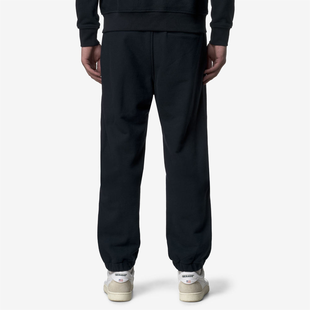 Pantalones de chándal de forro polar azul marino para hombre 02