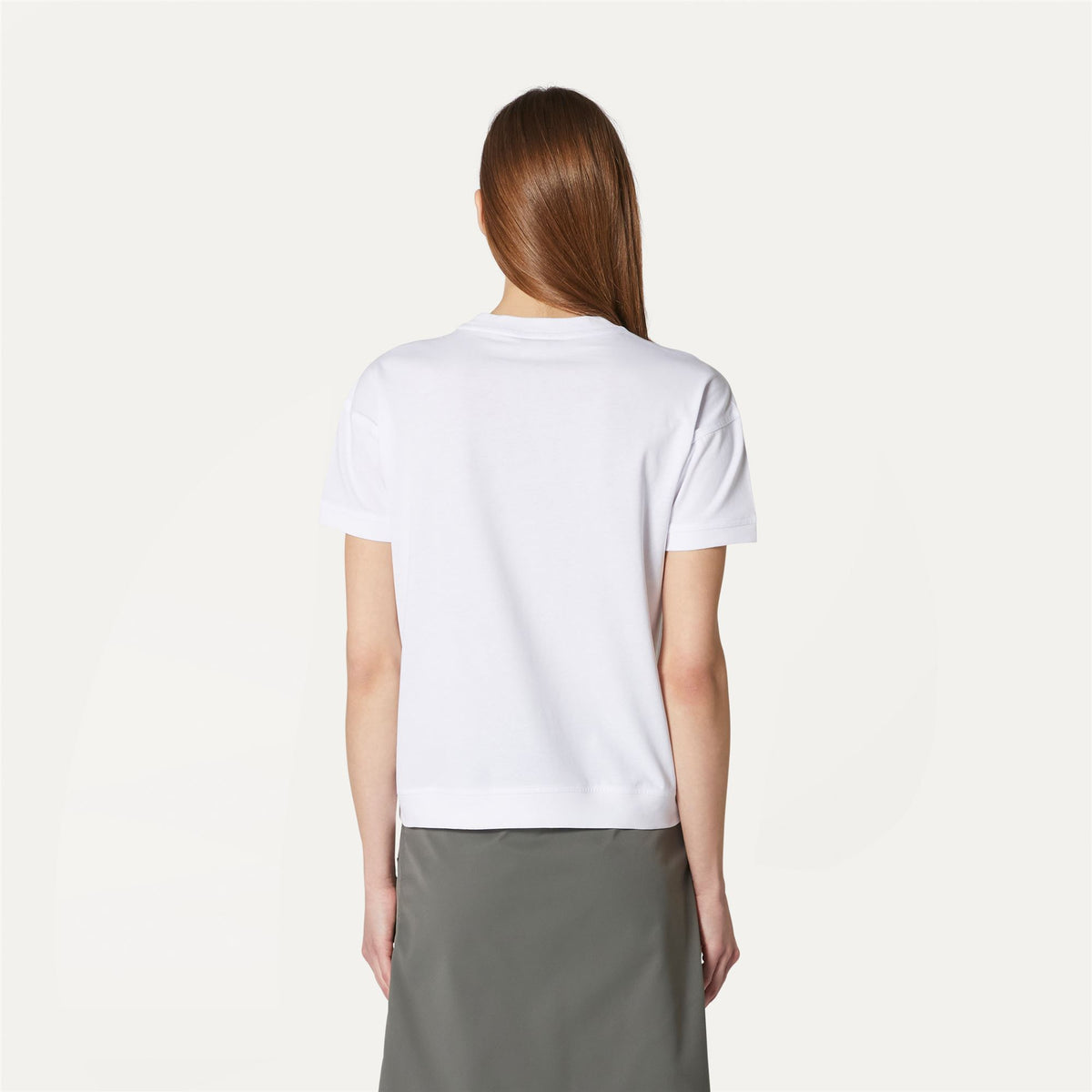 T-Shirts & Top_WOMAN_RUBY_T-Shirt_White - Commercial 6