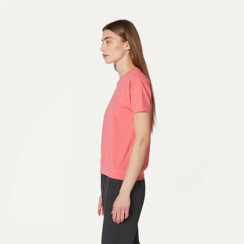T-Shirts & Top_WOMAN_RUBY_T-Shirt_Pink Md - Commercial 5