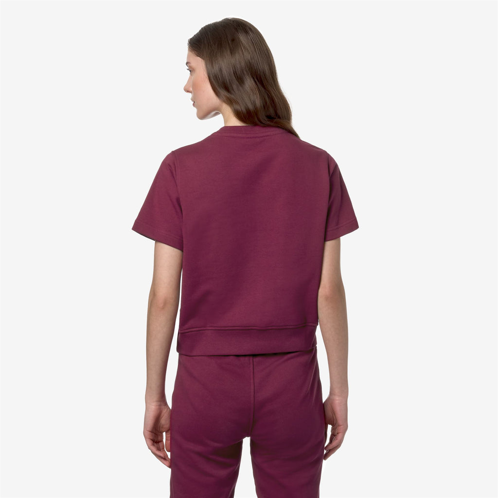 T-Shirts & Top_Woman_EMELETTE_T-Shirt_Red Dk - Commercial 6