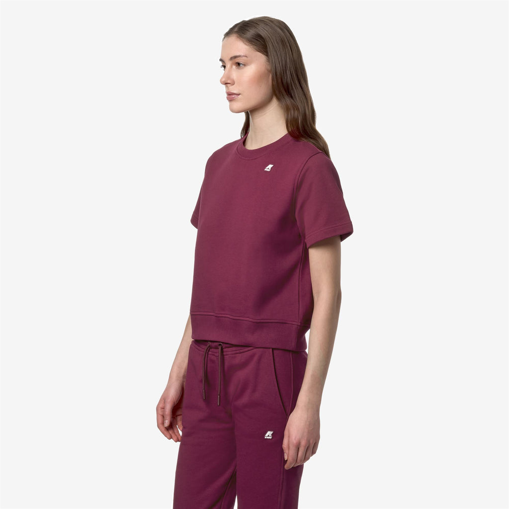 T-Shirts & Top_Woman_EMELETTE_T-Shirt_Red Dk - Commercial 5