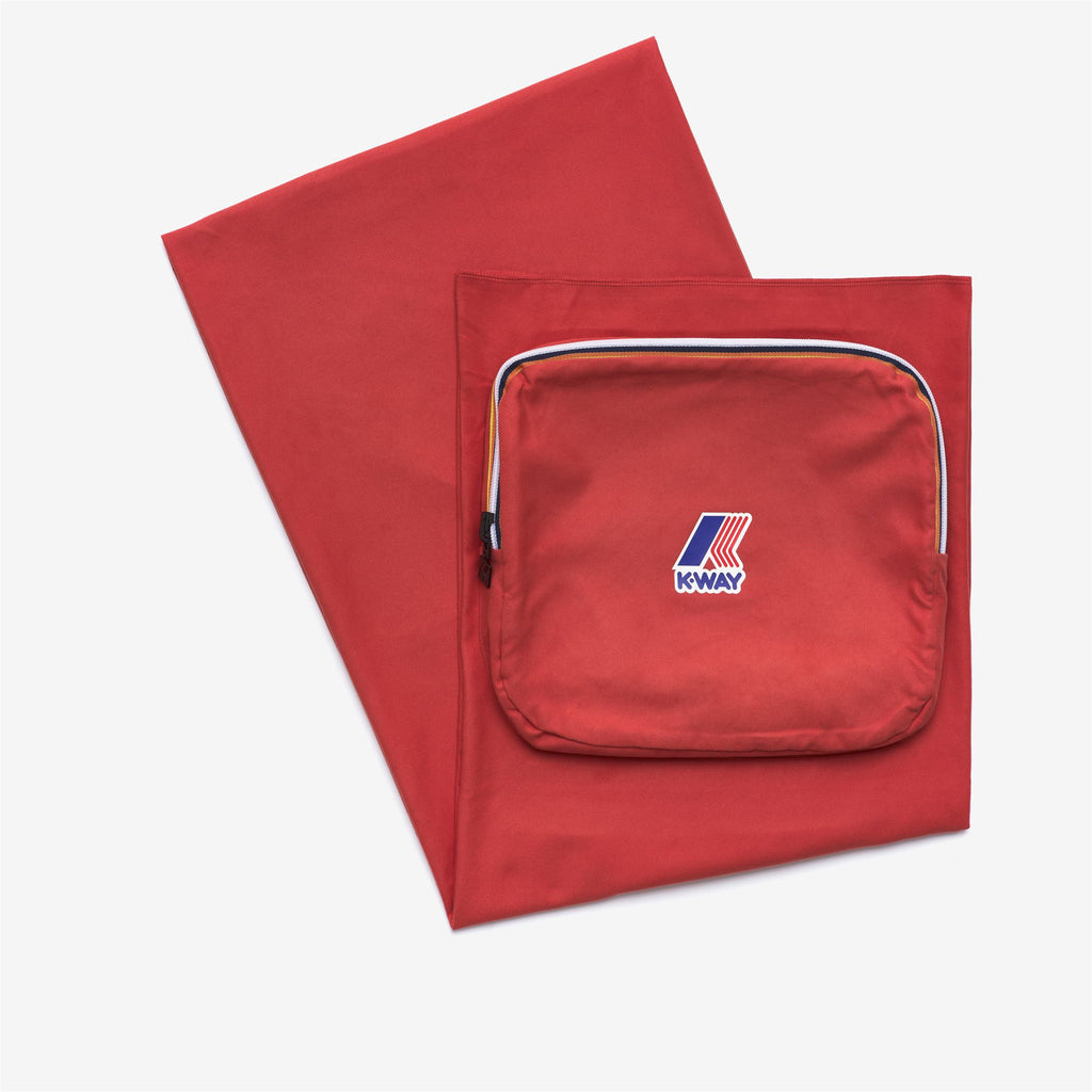 Towels_UNISEX_LE VRAI GILLIE_Towel_Red Jasper - Commercial 1