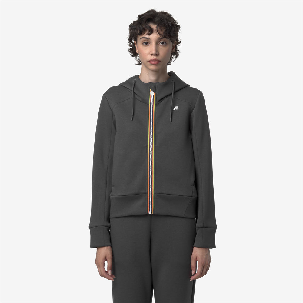 Giacca sportiva corta in pile grigio da donna con cappuccio 02