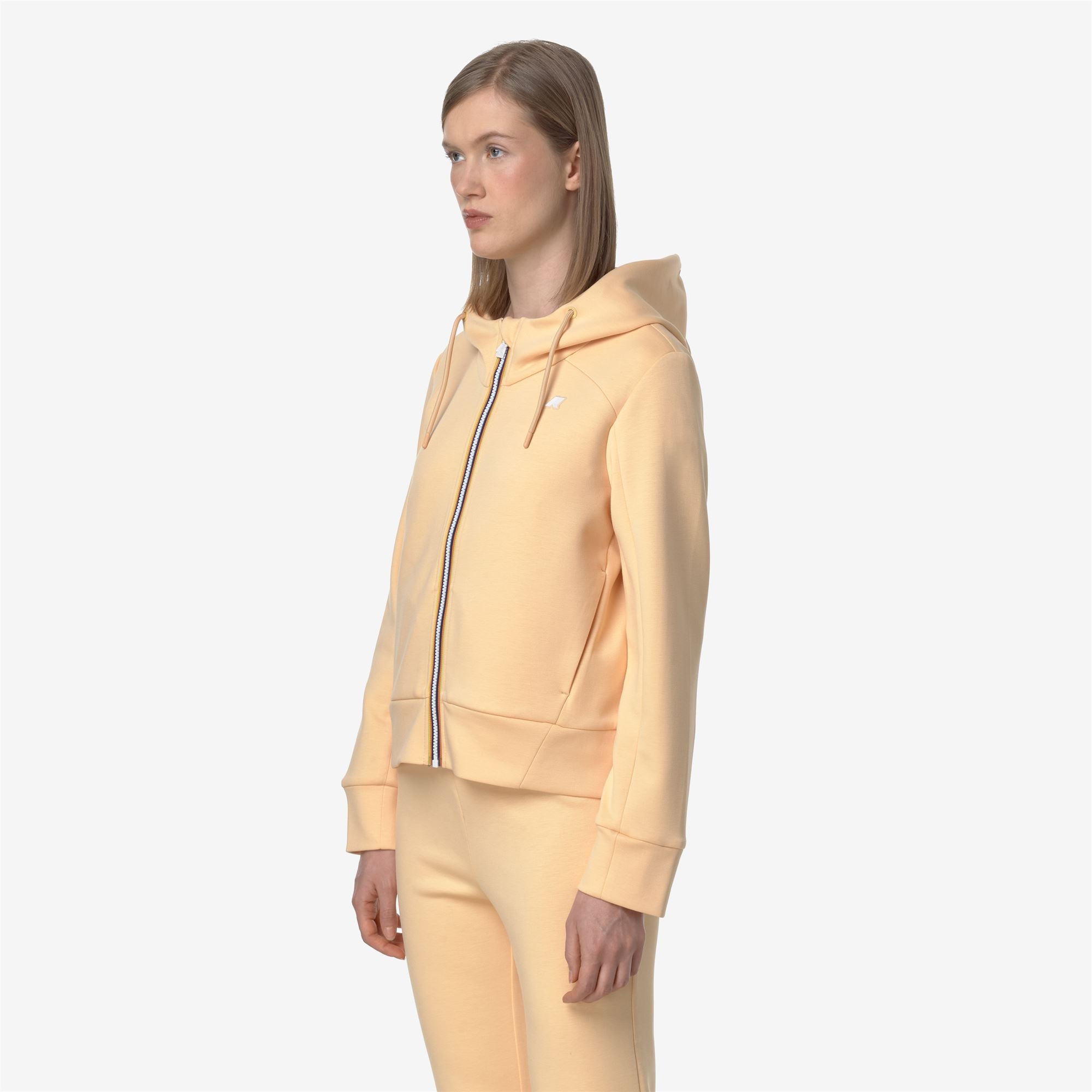 Fleece_WOMAN_DIVINE LIGHT SPACER_Jacket_Beige Sheepskin - Commercial 5