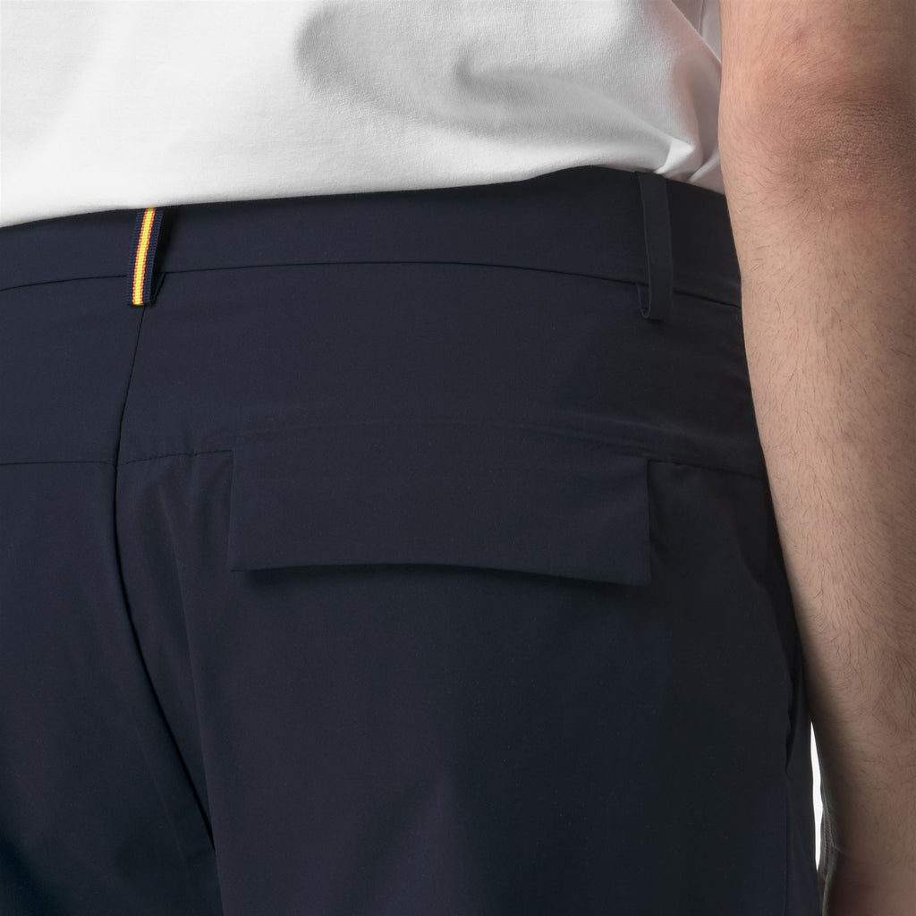 Pants_MAN_ELIA TECH PL_Chino_Blue Depth - Commercial 7