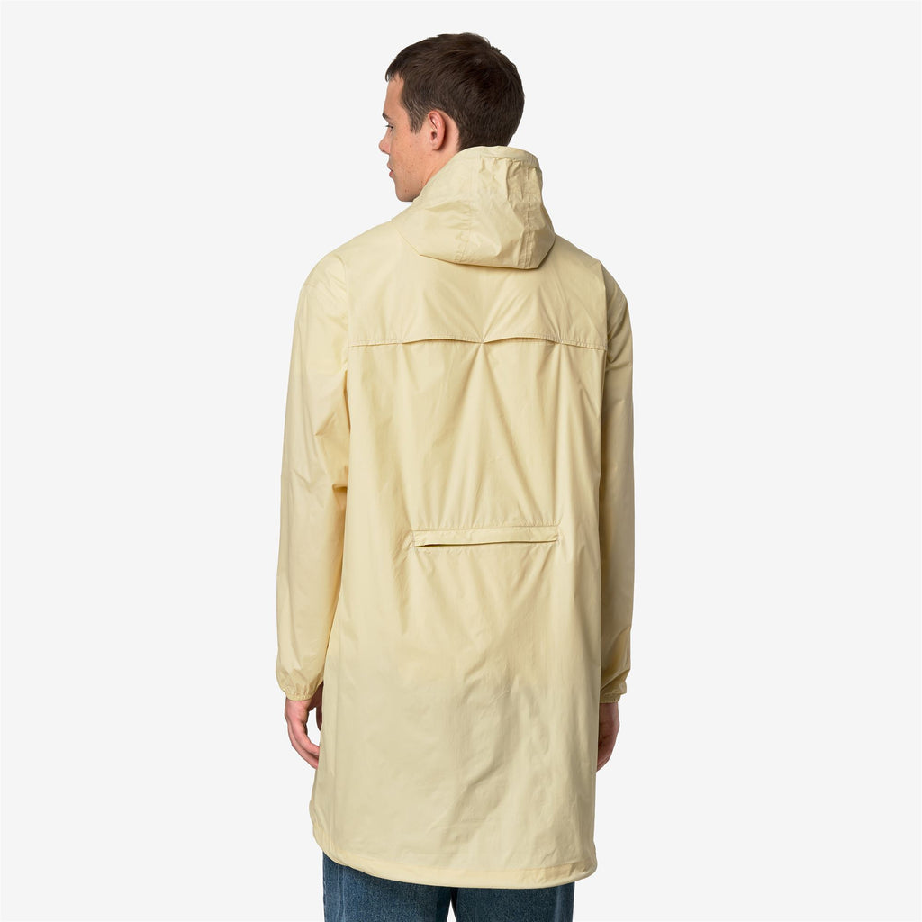 Jackets_UNISEX_LE VRAI 4.0 EIFFEL EAST_Long_Beige Parsnip - Commercial 6