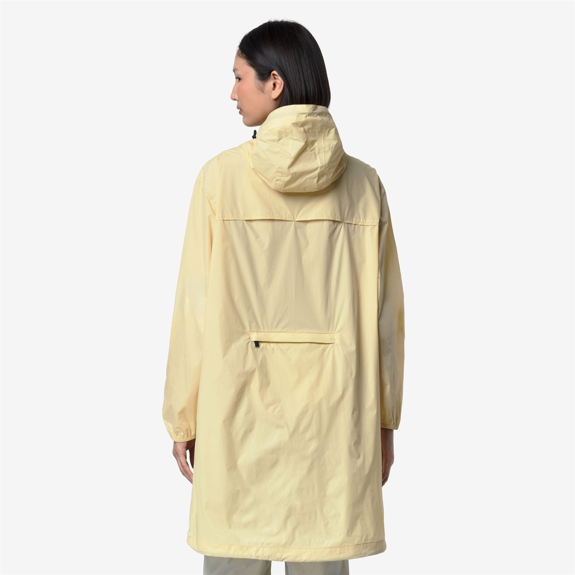 Jackets_UNISEX_LE VRAI 4.0 EIFFEL EAST_Long_Beige Parsnip - Commercial 6