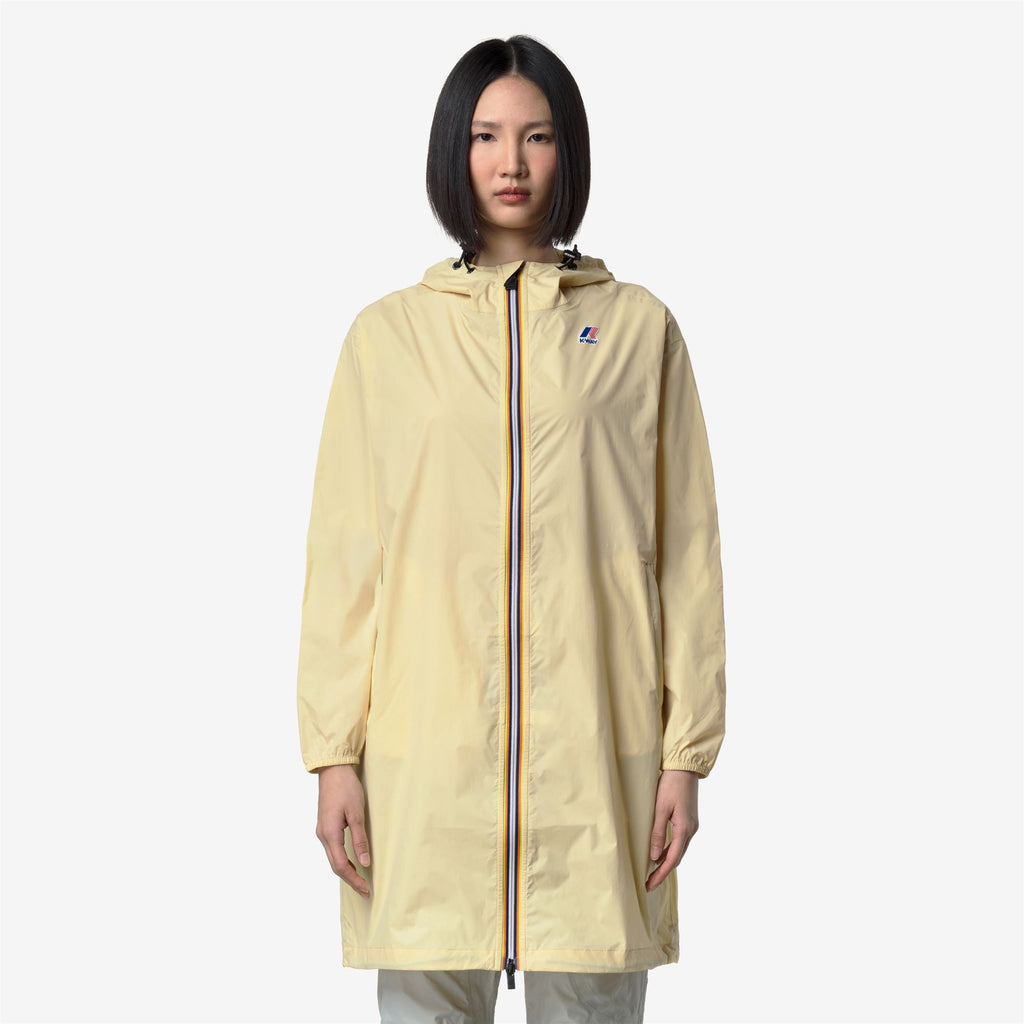 Jackets_UNISEX_LE VRAI 4.0 EIFFEL EAST_Long_Beige Parsnip - Commercial 4