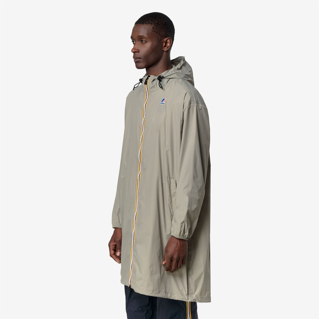 Jackets_UNISEX_LE VRAI 4.0 EIFFEL EAST_Long_Green Oak - Commercial 5