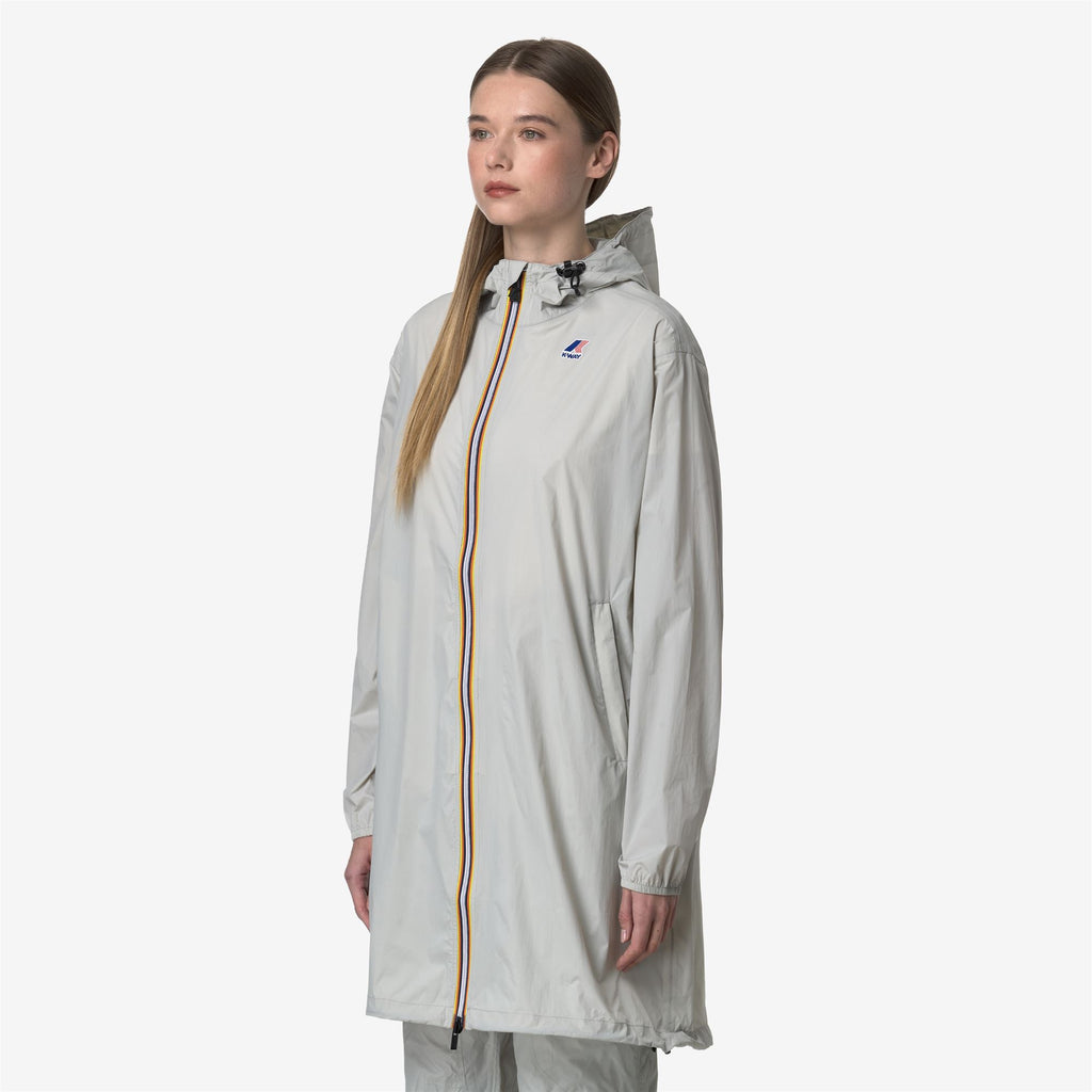 Jackets_UNISEX_LE VRAI 4.0 EIFFEL EAST_Long_BEIGE LT - Commercial 5