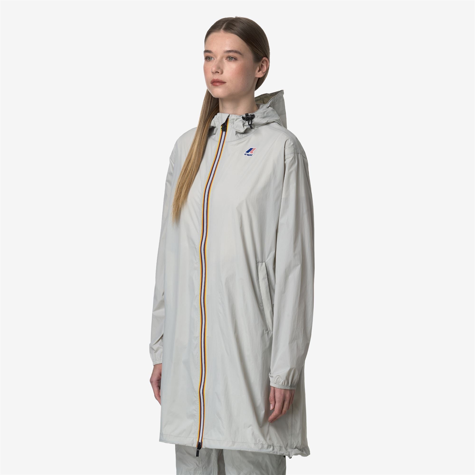 Jackets_UNISEX_LE VRAI 4.0 EIFFEL EAST_Long_BEIGE LT - Commercial 5