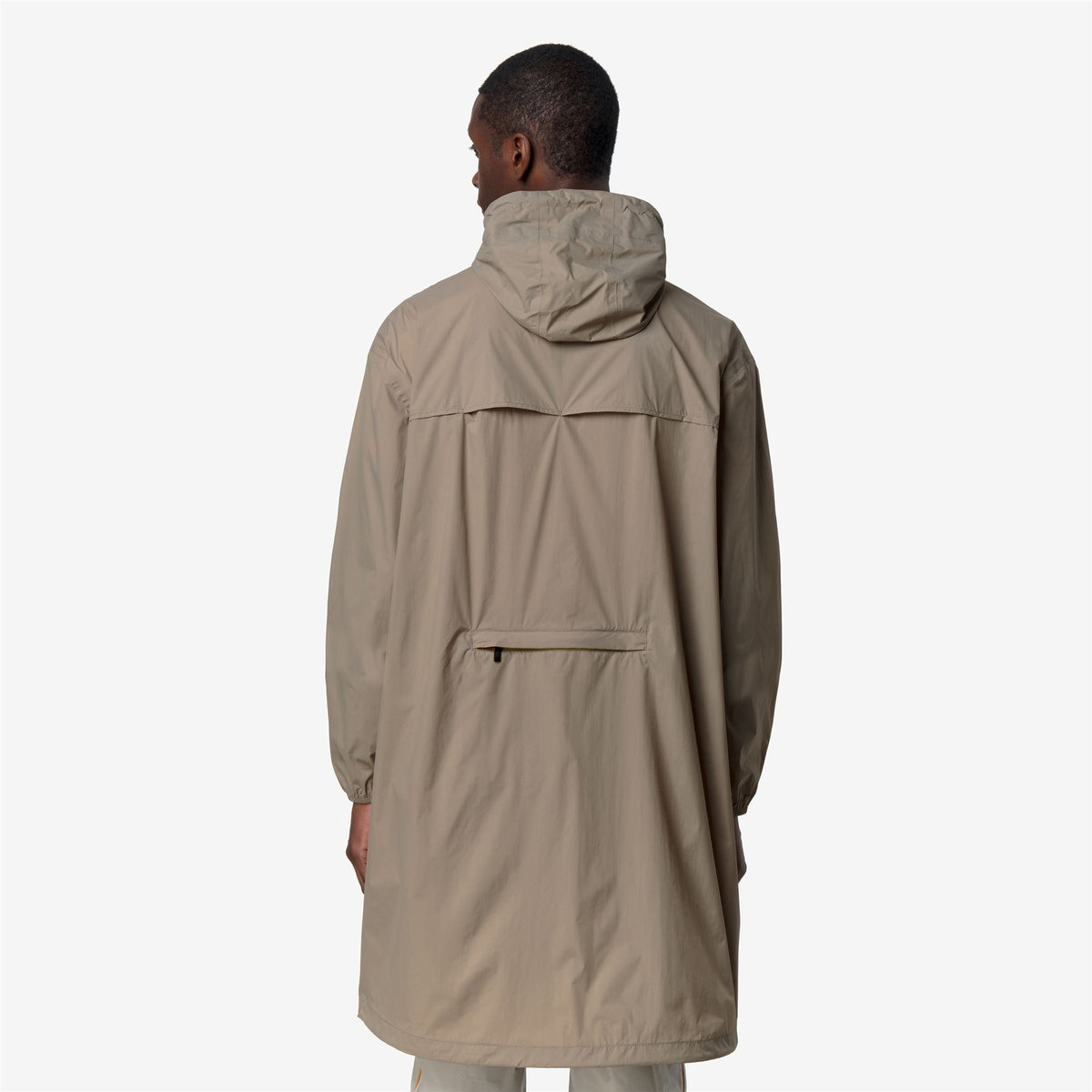 Jackets_UNISEX_LE VRAI 4.0 EIFFEL EAST_Long_Beige Taupe - Commercial 6