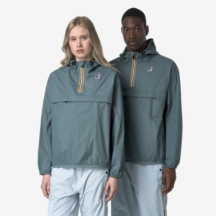 Chaqueta corta unisex plegable resistente al clima azul y verde 3