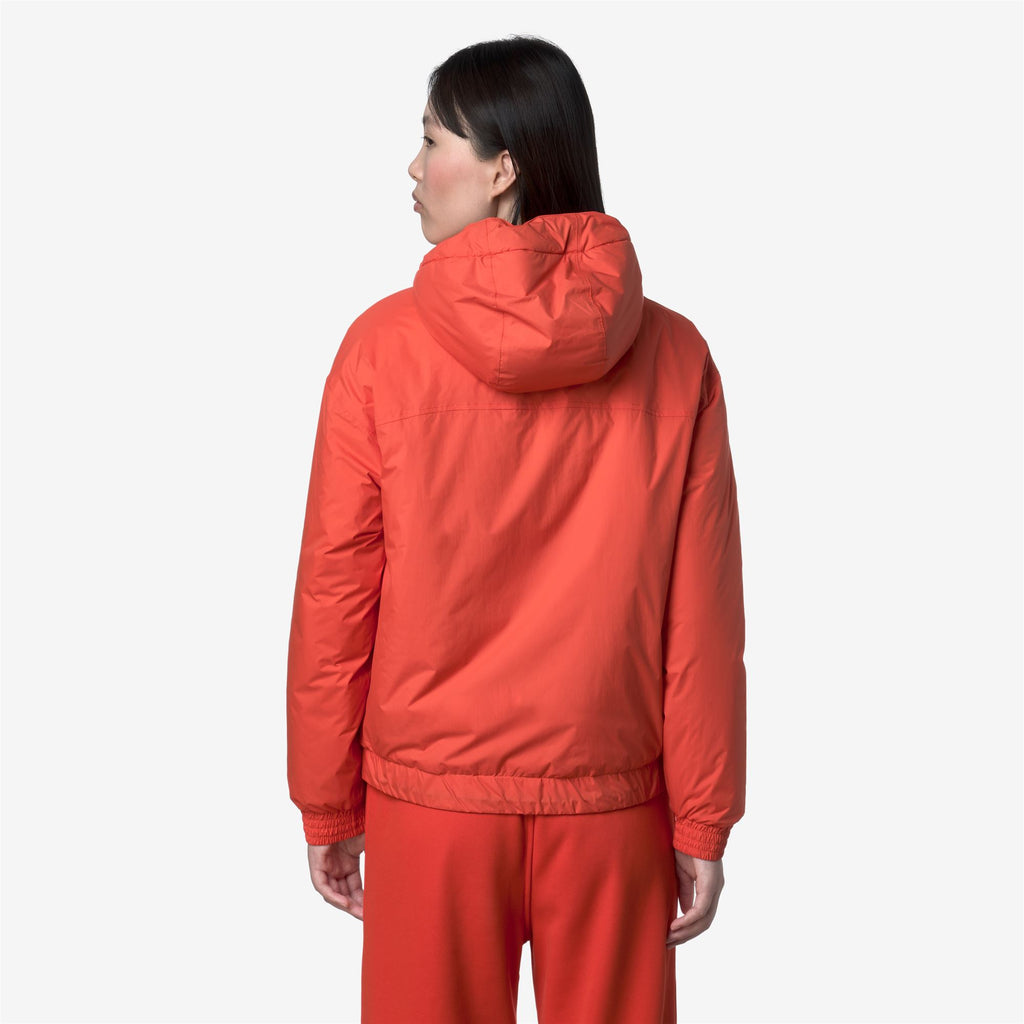 Jackets_WOMAN_LE VRAI 4.0 ALBINE ORSETTO_Short_Orange Fiesta - Commercial 6