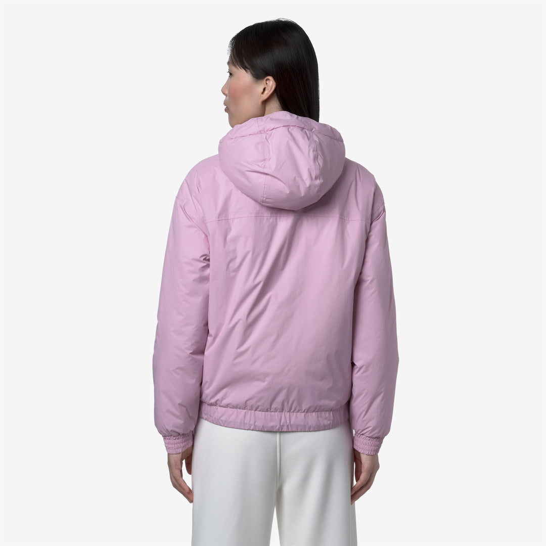 Chaqueta corta impermeable con capucha para mujer color rosa violeta main