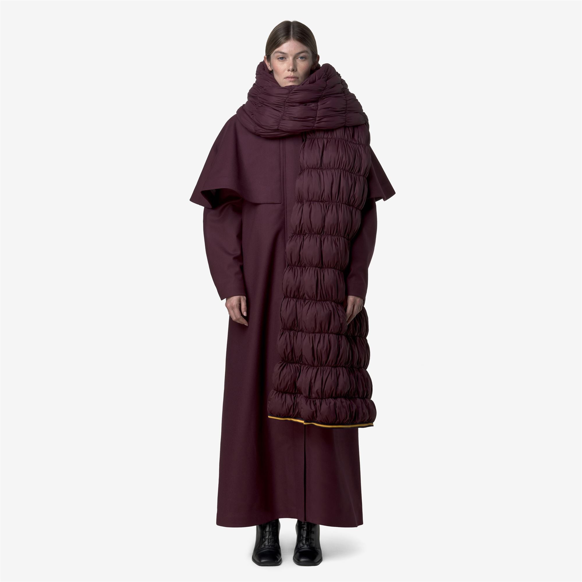 Scarves_UNISEX_SOUFFLE MAXI TECH WARM_Scarf_Red Dk Amaranto - Commercial 4