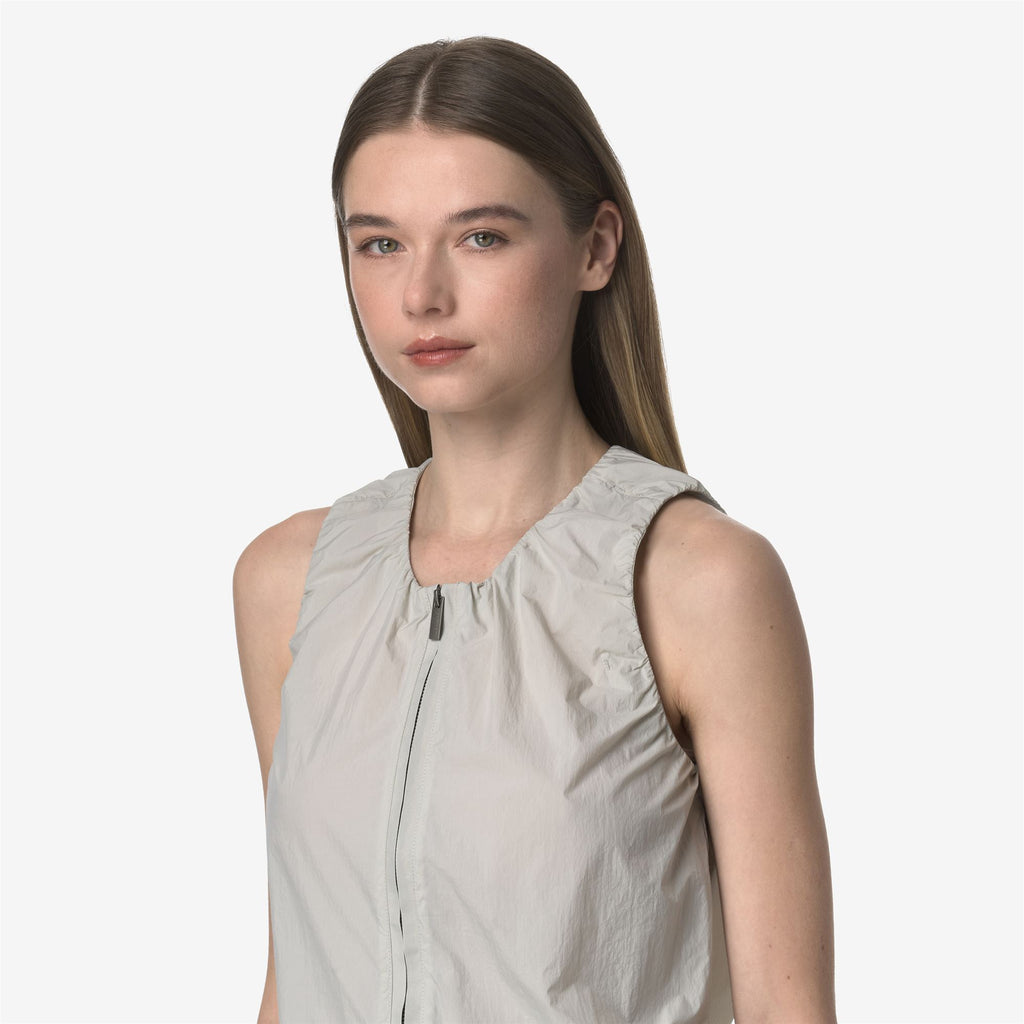 T-Shirts & Top_WOMAN_ALIZE_Top_BEIGE LT - Commercial 7
