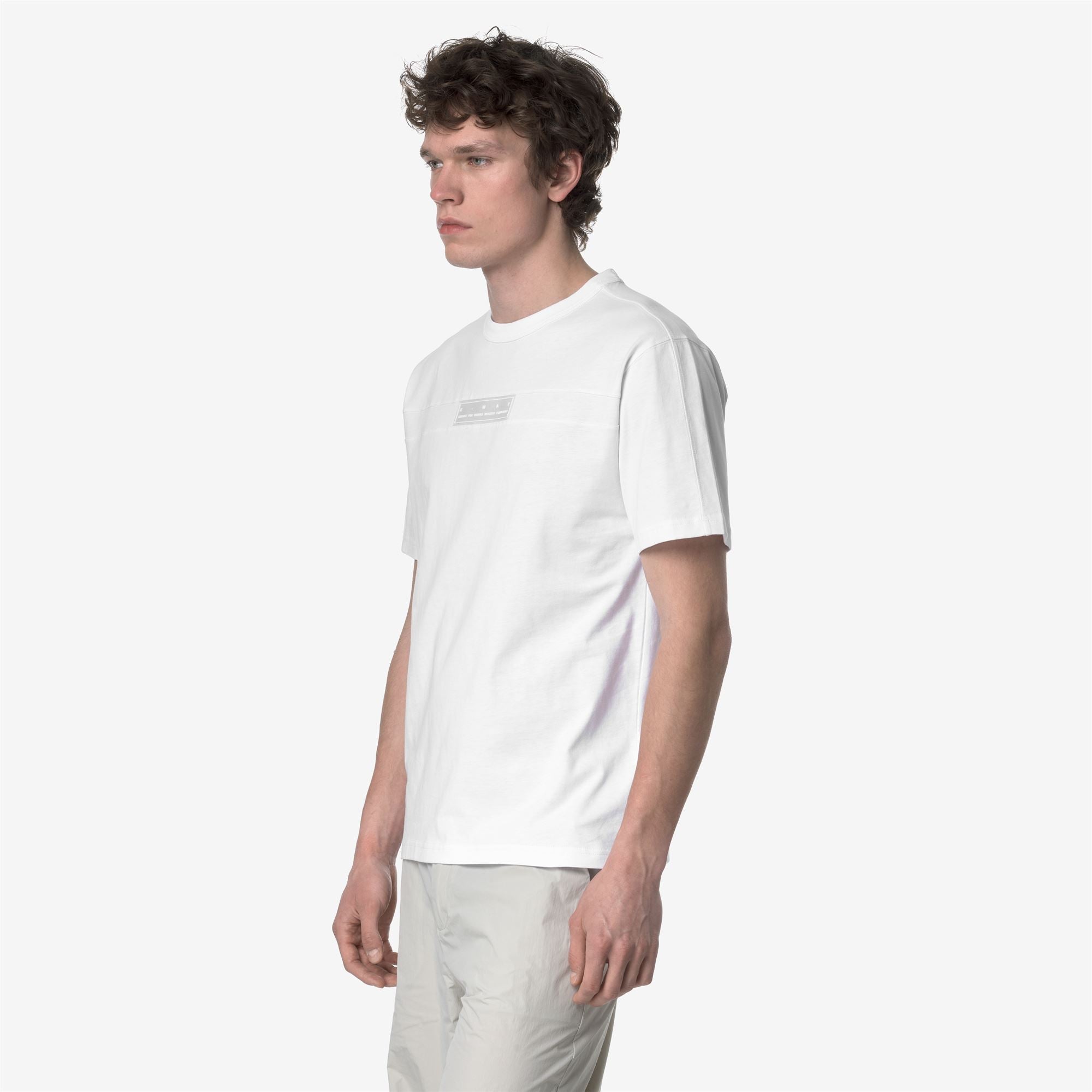 T-Shirts & Top_MAN_FANTOME DOUBLE LABEL_T-Shirt_White - Commercial 5