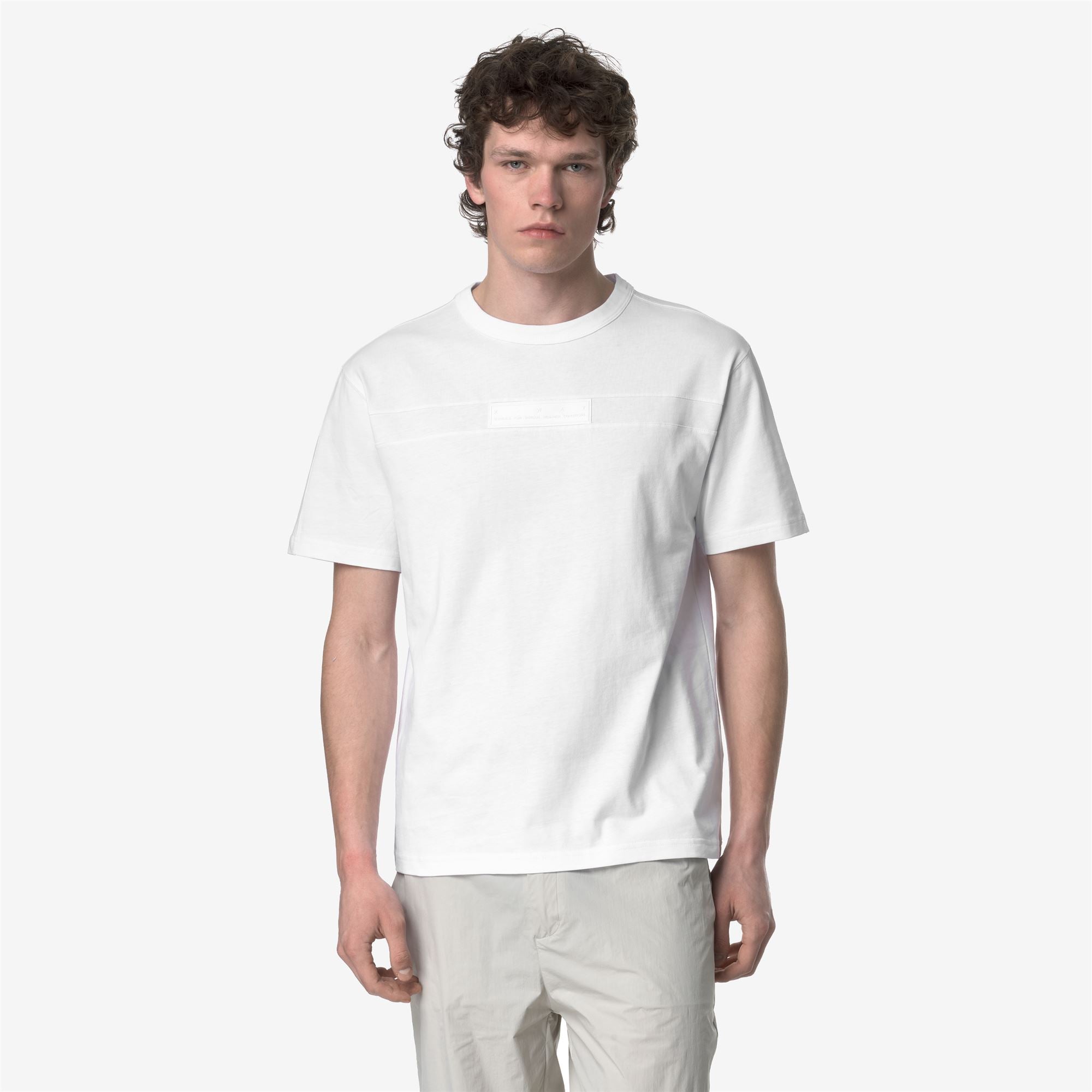 T-Shirts & Top_MAN_FANTOME DOUBLE LABEL_T-Shirt_White - Commercial 4