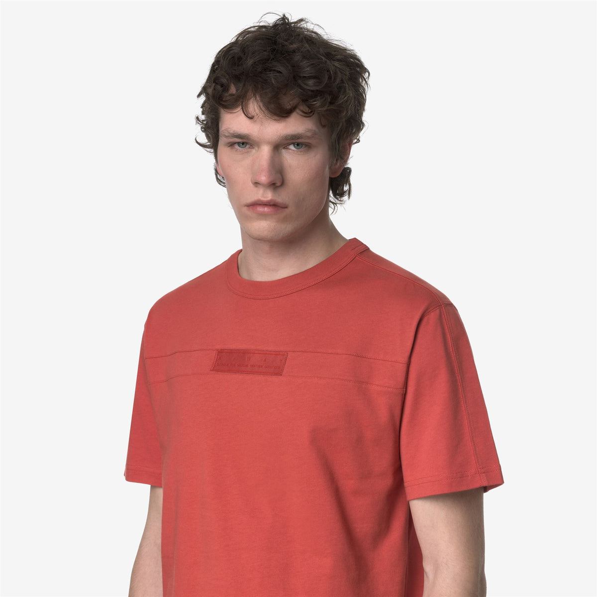 T-Shirts & Top_MAN_FANTOME DOUBLE LABEL_T-Shirt_Red Jasper - Commercial 7