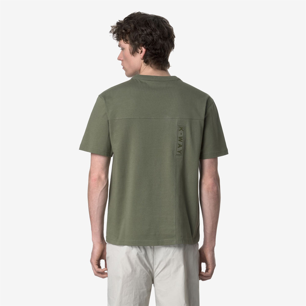 T-Shirts & Top_MAN_FANTOME DOUBLE LABEL_T-Shirt_Green Lichen - Commercial 6