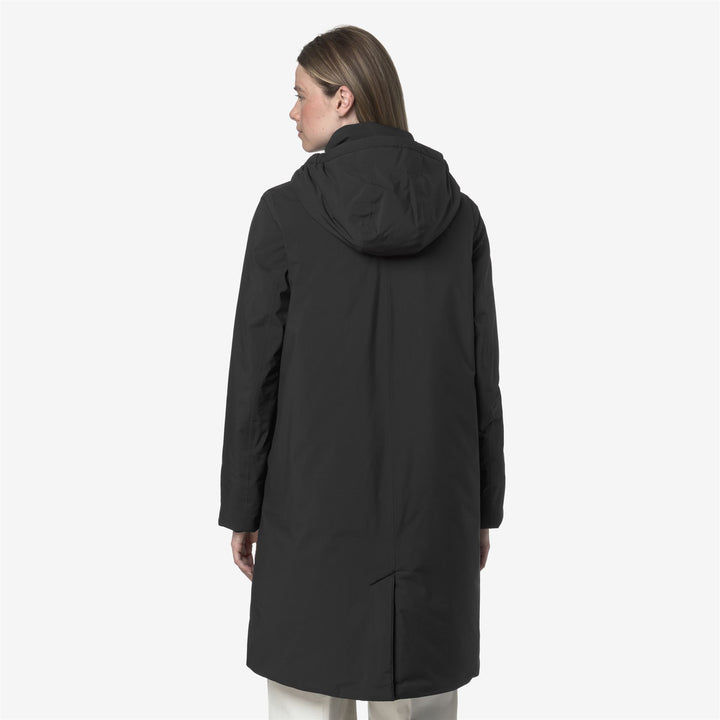 Chaqueta impermeable larga negra para mujer con forro de piel sintética 6