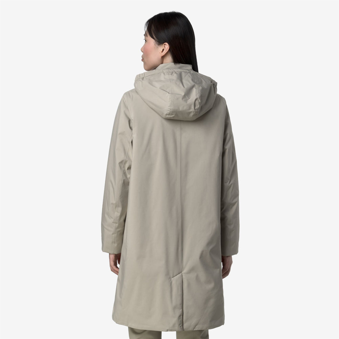 Chaqueta impermeable larga beige para mujer con forro de piel sintética main