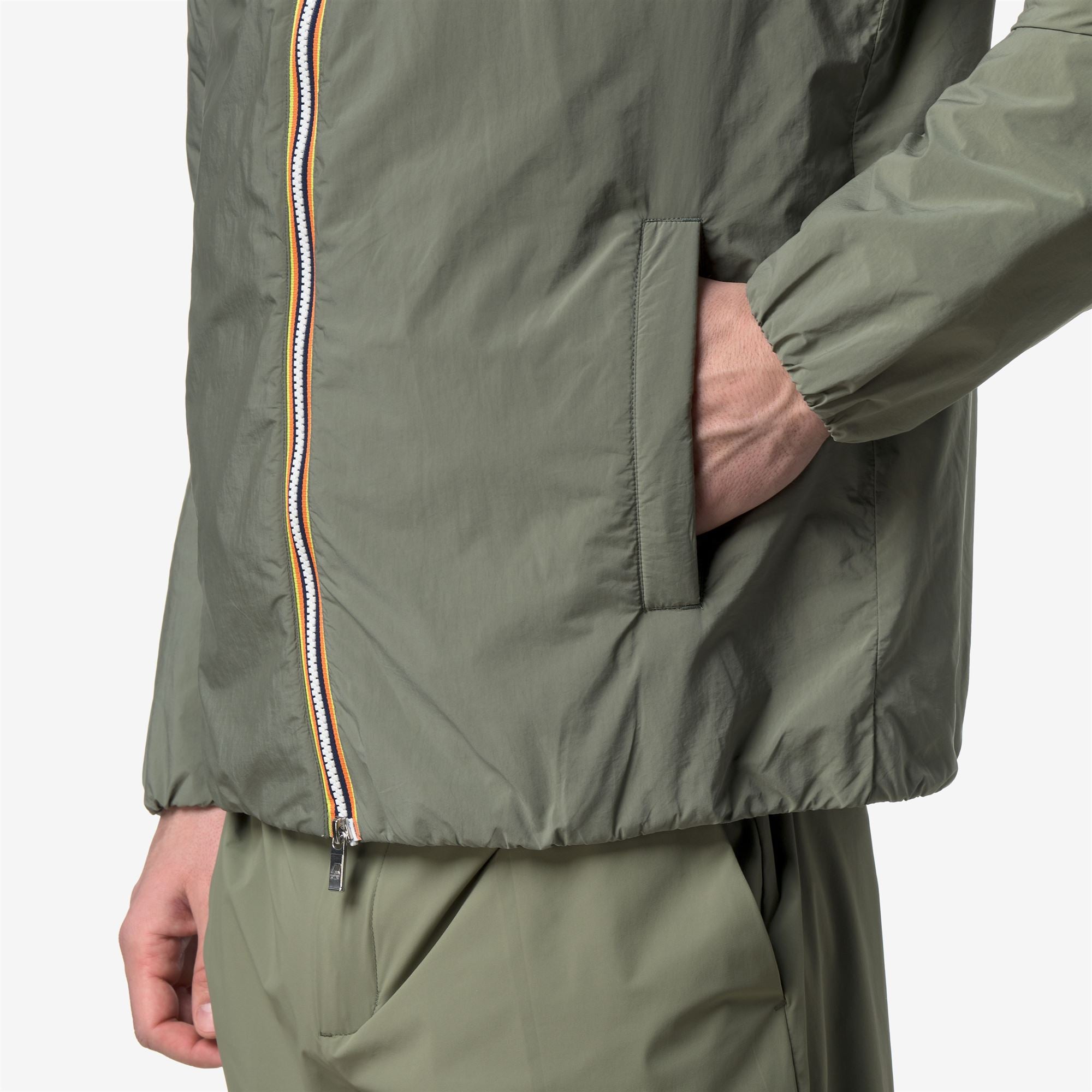 Jackets_Man_JACK PLAIN WARM_Short_Green Lichen - Commercial 7