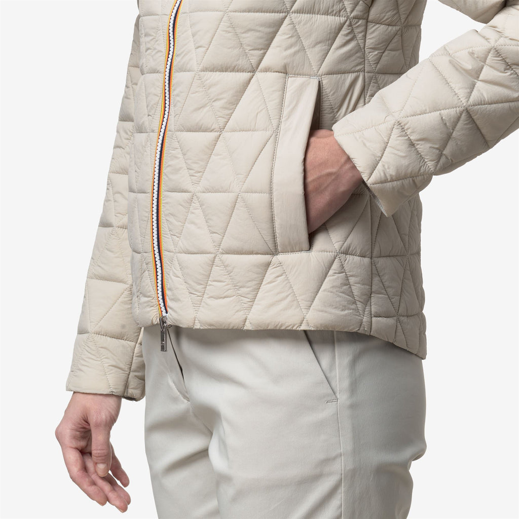 Jackets_Woman_LIL DIAMOND QUILTED WARM_Short_BEIGE LT - Commercial 7