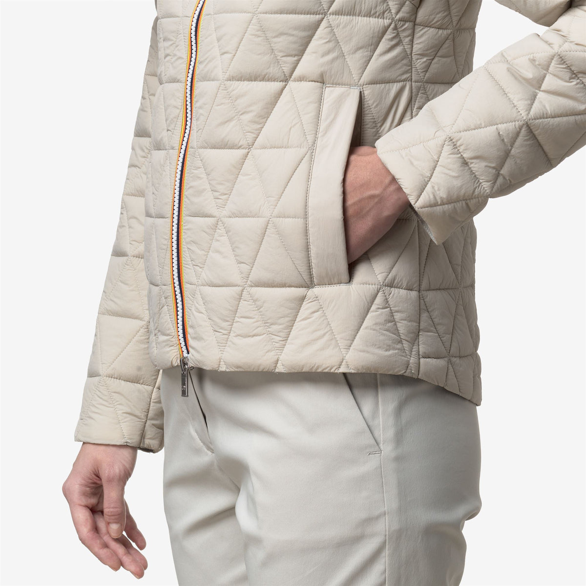Jackets_Woman_LIL DIAMOND QUILTED WARM_Short_BEIGE LT - Commercial 7