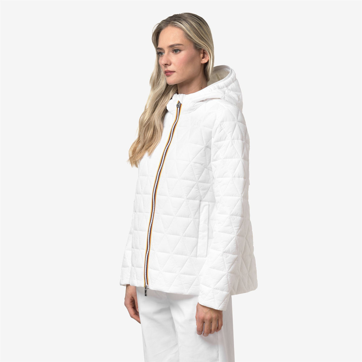 Jackets_Woman_MADLAINE DIAMOND QUILTED WARM_Short_White - White - Commercial 5