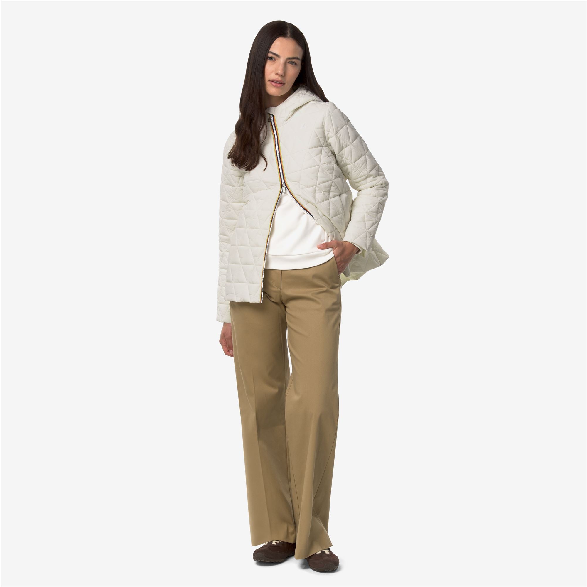 Jackets_Woman_MADLAINE DIAMOND QUILTED WARM_Short_White Natural - Commercial 7