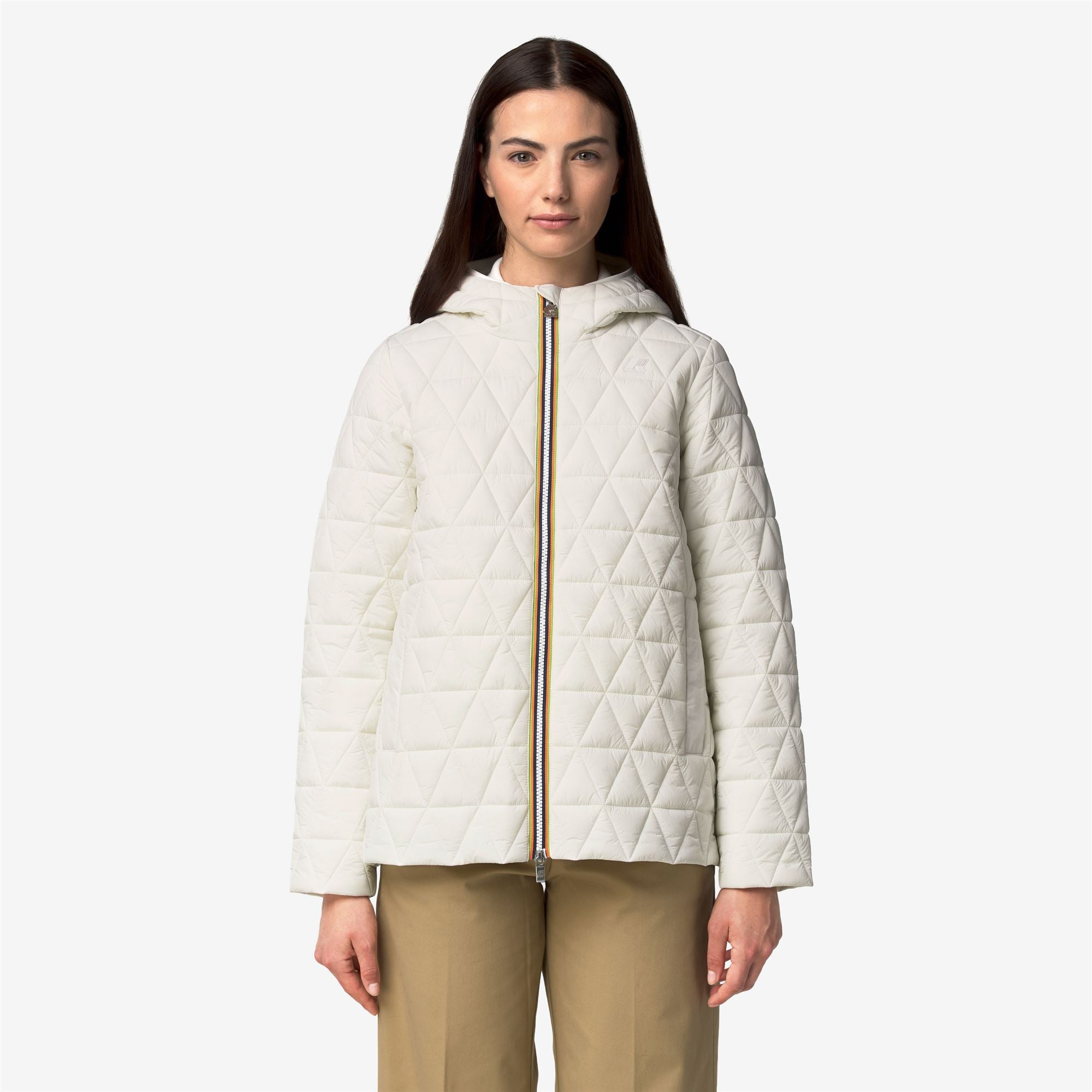 Jackets_Woman_MADLAINE DIAMOND QUILTED WARM_Short_White Natural - Commercial 4