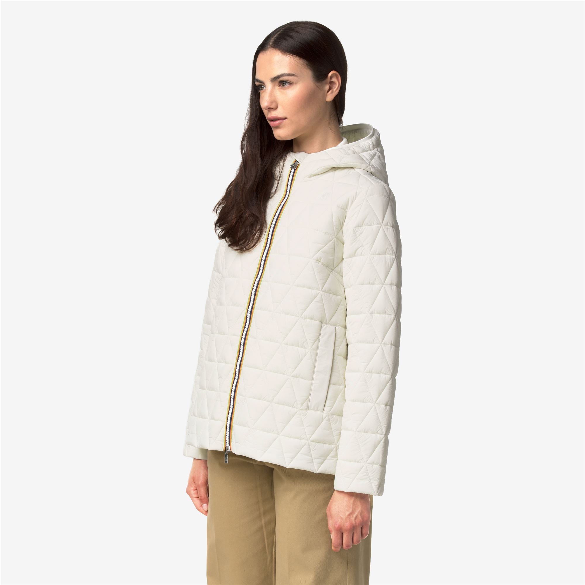 Jackets_Woman_MADLAINE DIAMOND QUILTED WARM_Short_White Natural - Commercial 5
