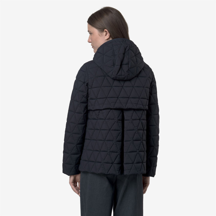 Chaqueta acolchada corta azul para mujer con capucha y relleno ecológico 5