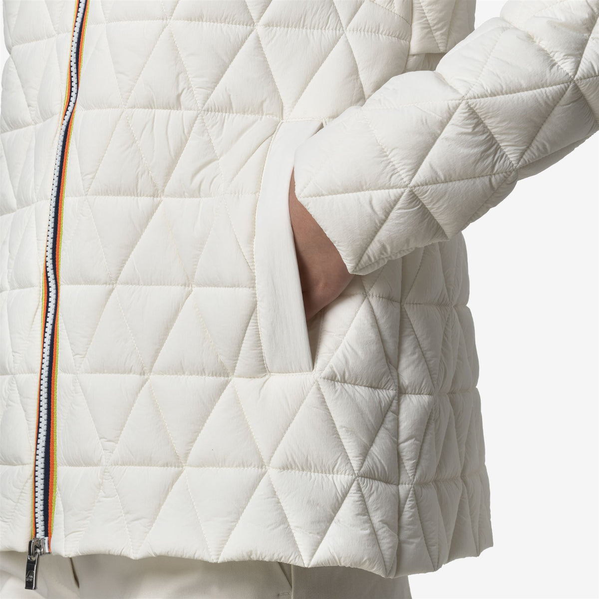 Jackets_WOMAN_MADLAINE DIAMOND QUILTED WARM_Short_White Gardenia - Commercial 7
