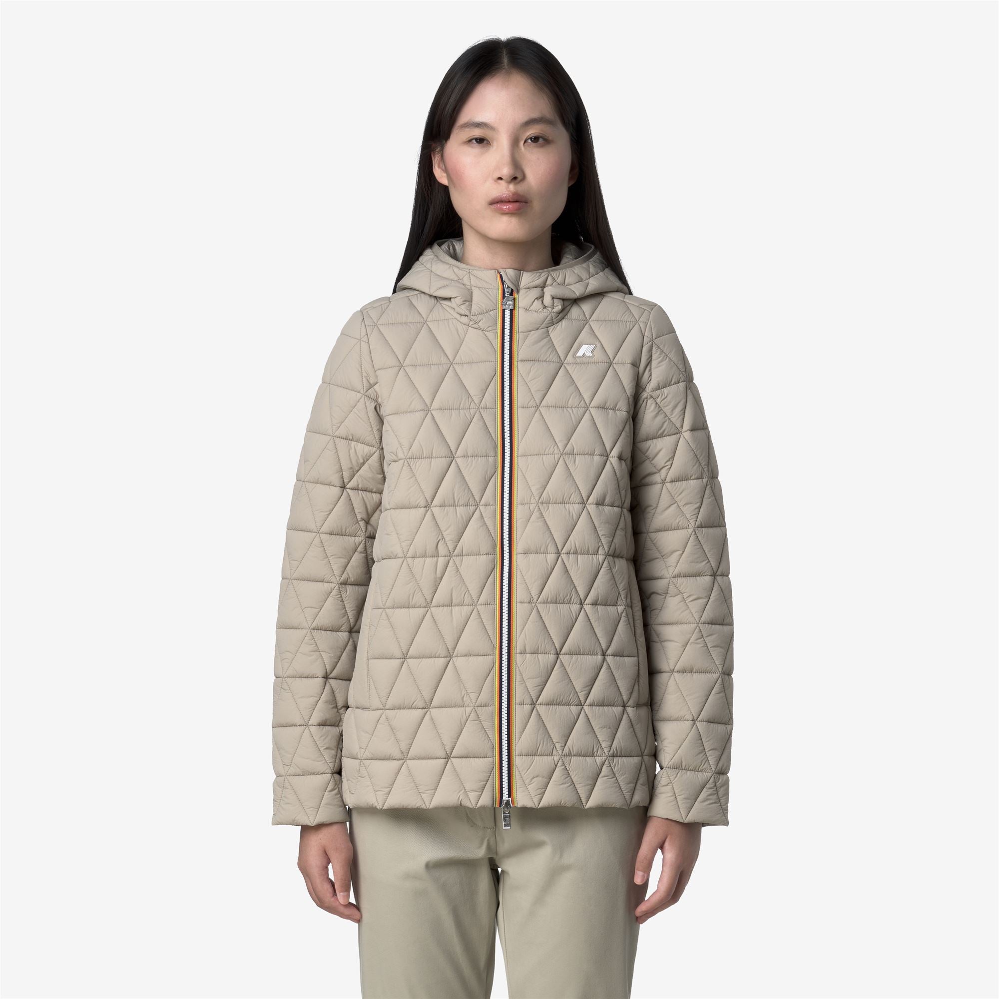 Jackets_WOMAN_MADLAINE DIAMOND QUILTED WARM_Short_Beige Cashmere - Commercial 4