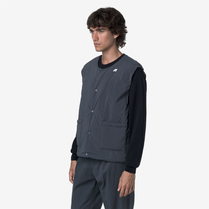 Chaleco térmico azul Airforce para hombre con acolchado reciclado 4