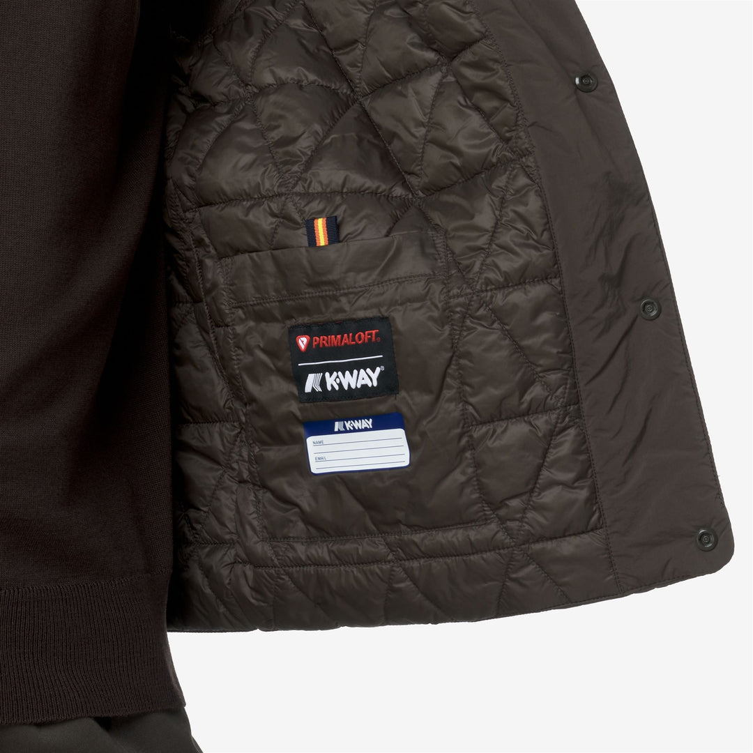 Chaleco aislante ecológico de color oliva negro para hombre main