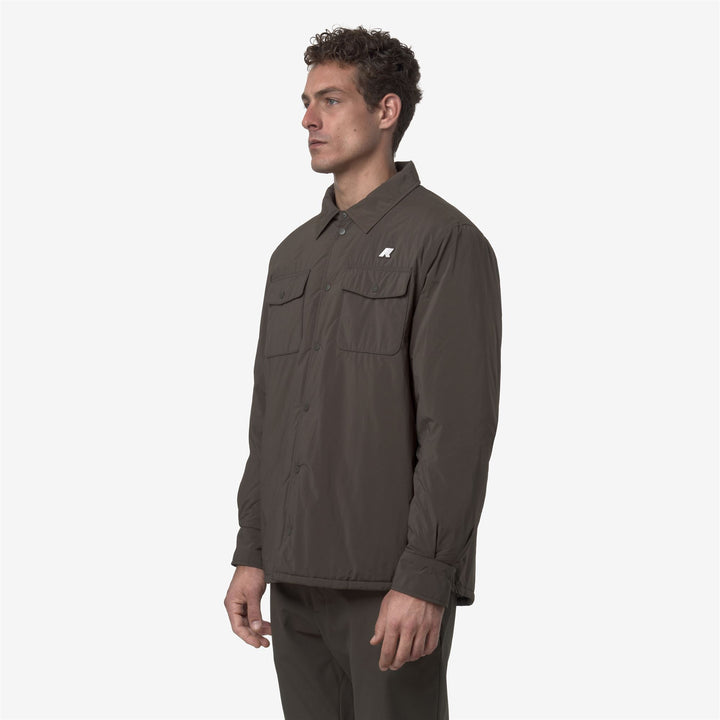 Chaqueta corta de hombre color oliva negro para primavera e invierno 9