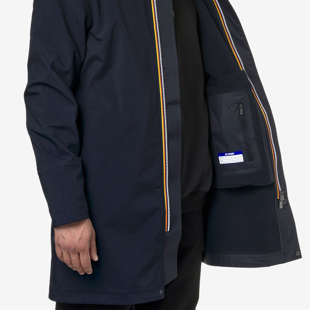 Jackets_MAN_THOMAS BONDED_Long_Blue Depth - Blue Depths - Commercial 7