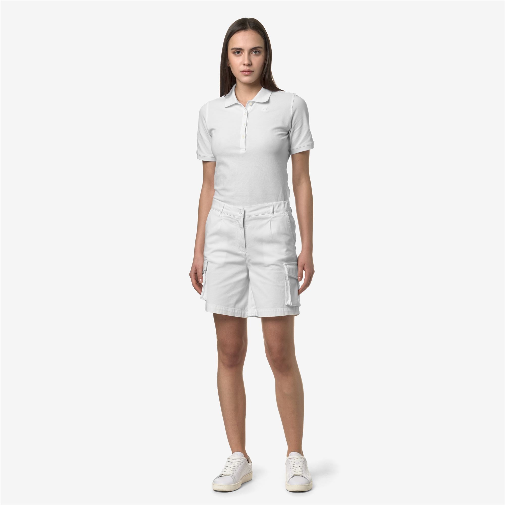 Shorts_Woman_ALYSANE_Cargo_White - Commercial 4