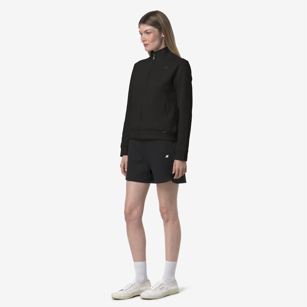 Shorts_WOMAN_OTIEZE INTERLOCK_Sport Shorts_Black Pure - Commercial 5