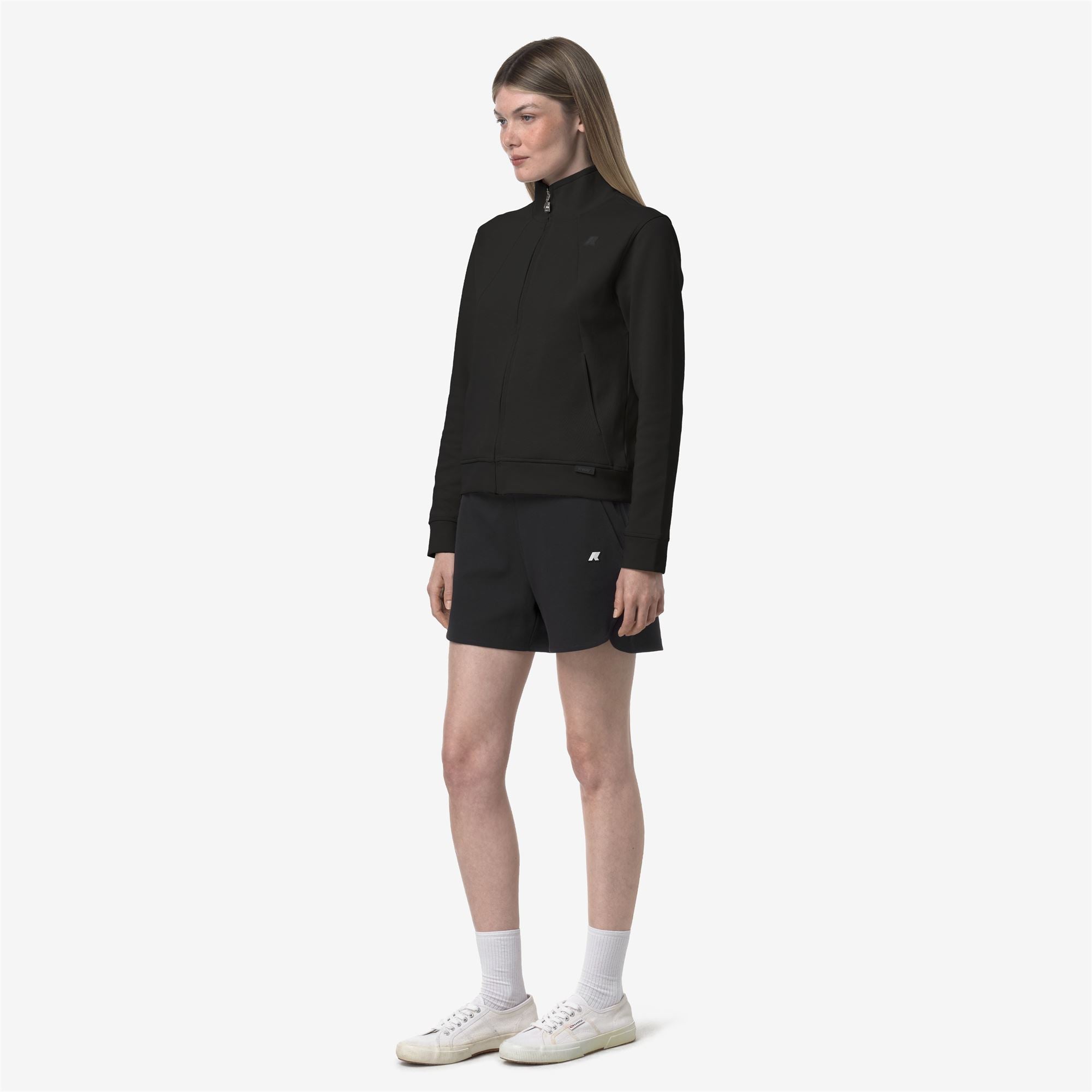 Shorts_WOMAN_OTIEZE INTERLOCK_Sport Shorts_Black Pure - Commercial 5
