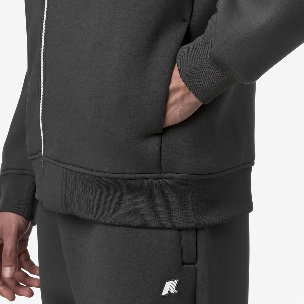Fleece_MAN_RAINER SPACER_Jacket_Grey Shadow Dk - Commercial 7