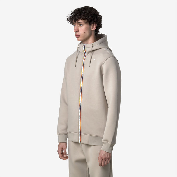 Chaqueta polar beige para hombre con capucha ajustable 4