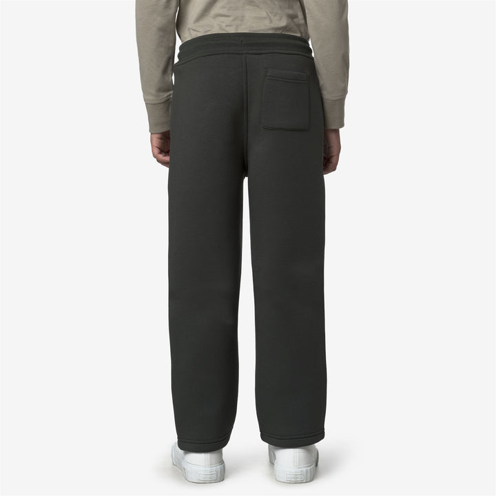 Pantaloni sportivi verdi da bambino per autunno e inverno 5