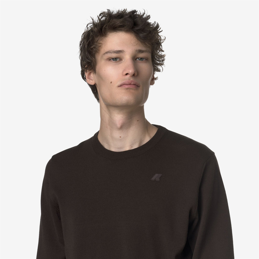 Knitwear_MAN_SEBASTIEN MERINO_Pull Over_Black Coffee - Commercial 7