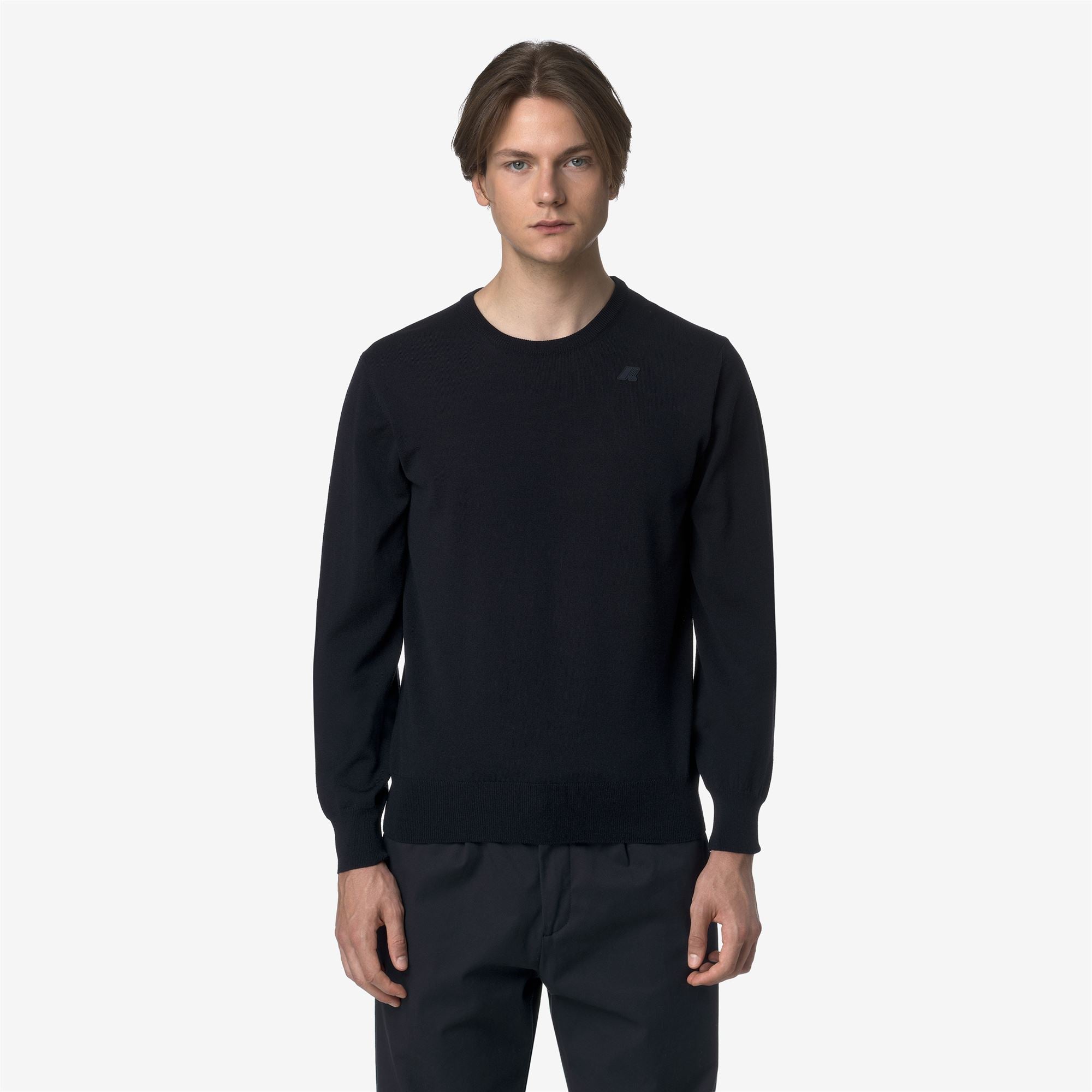 Knitwear_MAN_SEBASTIEN MERINO_Pull Over_Blue Depth - Commercial 4